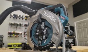 Makita XGT 40V Max Circular Saw Testing High-Power Cordless Cutting Speed