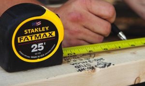 Stanley FatMax Tape Measure Evaluating the 13-Foot Standout Durability Test