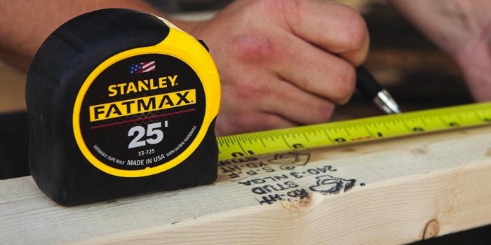 Stanley FatMax Tape Measure Evaluating the 13-Foot Standout Durability Test
