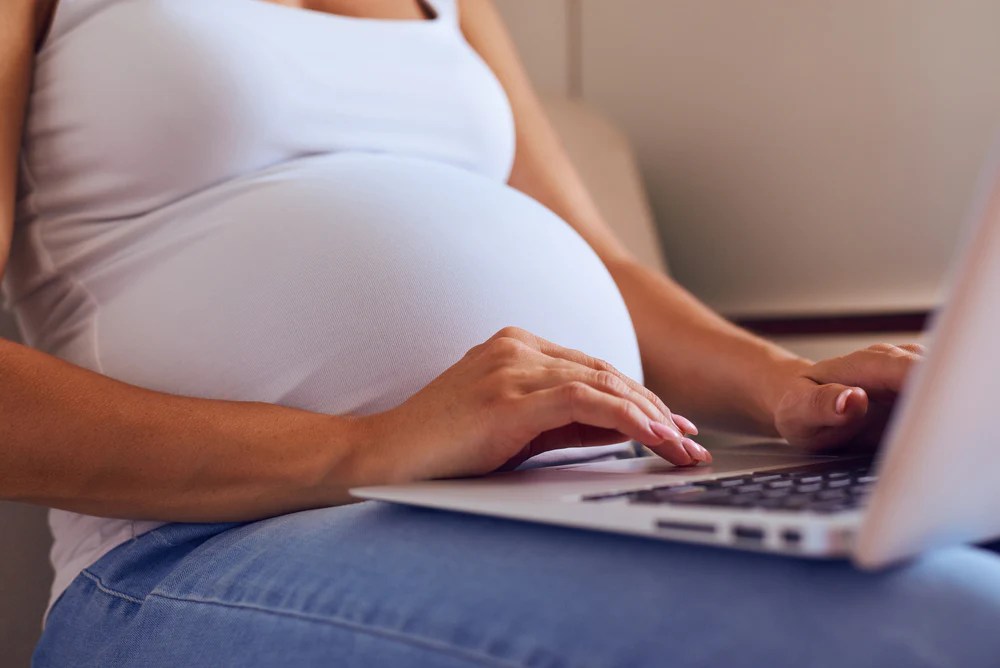Best Websites For Pregnant Women To Support Mothers