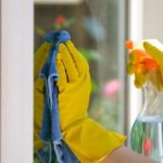 Outdoor window cleaning solution for crystal clear views